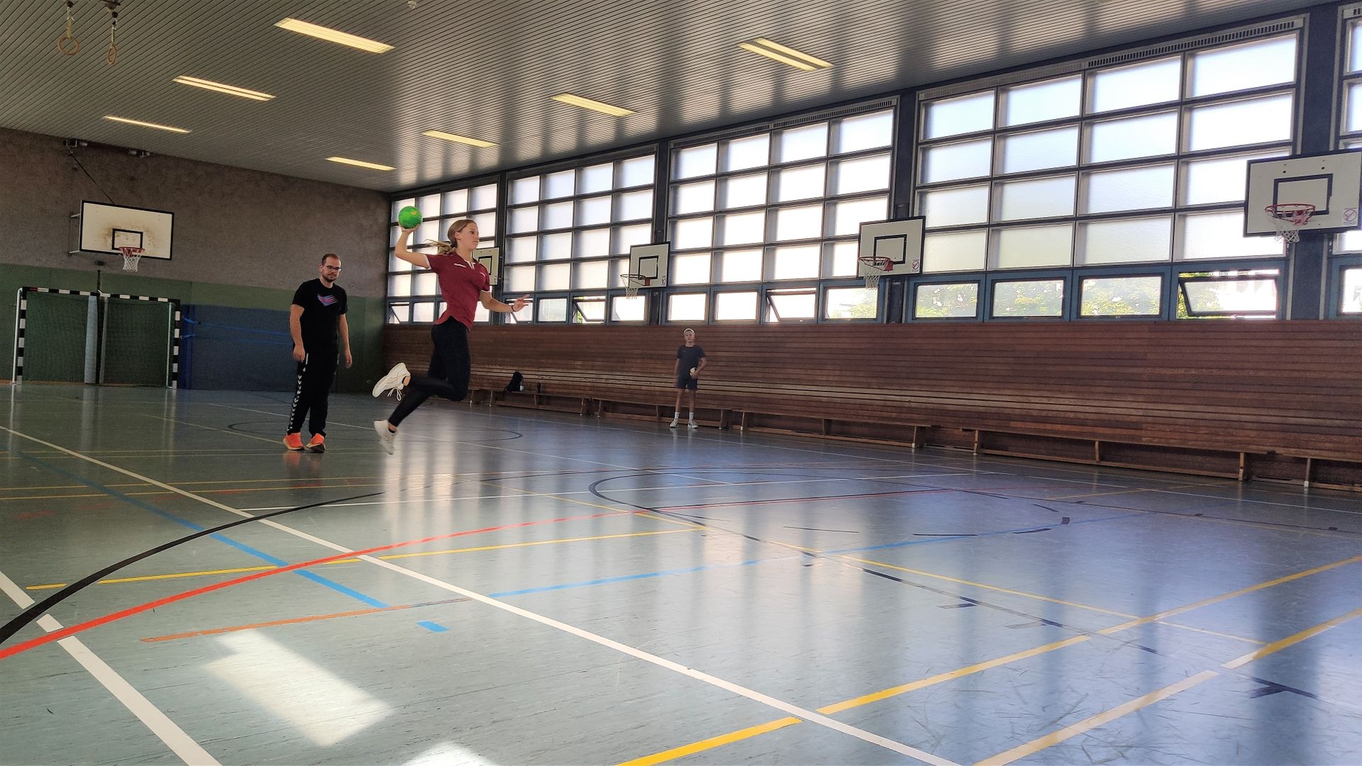 Handball (2).jpg